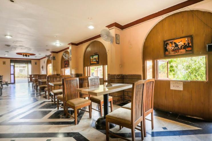 בית מלון כפרי Priti International