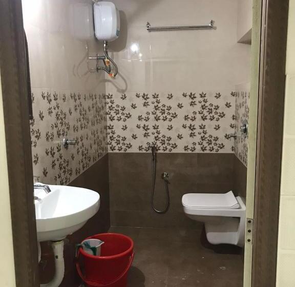 בית מלון כפרי Priti International