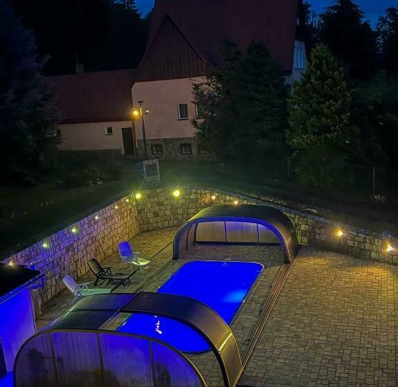 Отель Resort Luft Sněžník