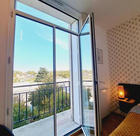 Hyper Centre Vue Bords Loire #confort #luxe