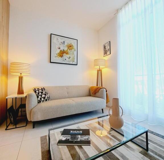 Hyper Centre Vue Bords Loire #confort #luxe