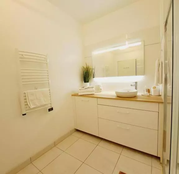 Hyper Centre Vue Bords Loire #confort #luxe