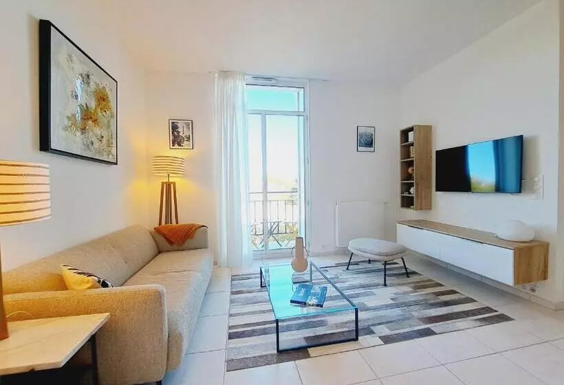 Hyper Centre Vue Bords Loire #confort #luxe