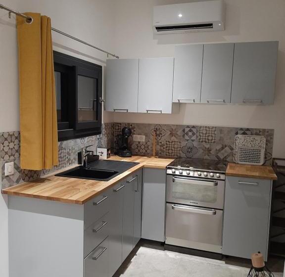 La Colinière, Joli Studio En Pleine Nature