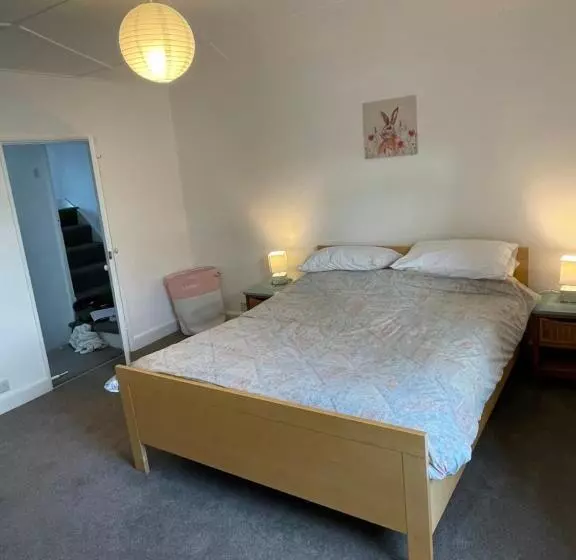 Port Mulgrave Cosy Cottage
