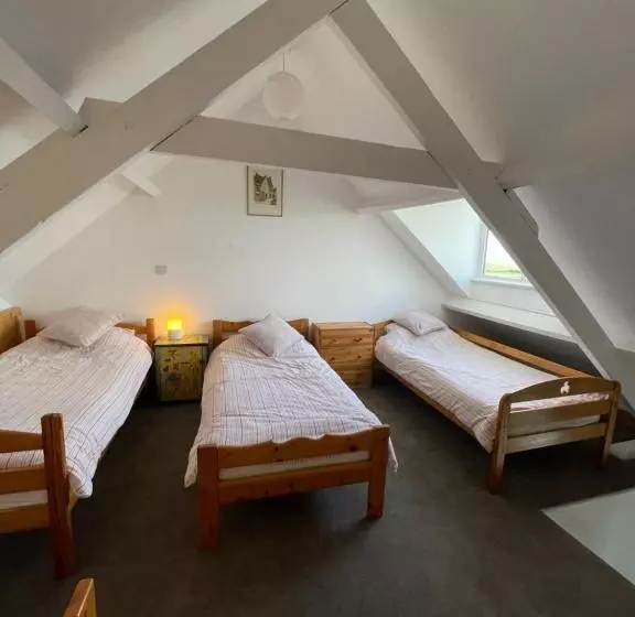 Port Mulgrave Cosy Cottage