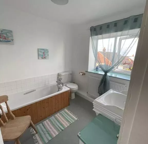 Port Mulgrave Cosy Cottage