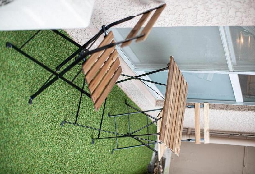 Route99 Yumoto 箱根湯本駅近山沿い川沿い 箱根湯本徒歩8分wifi 大人気ゲーム機無料 最大6名 無料駐車場