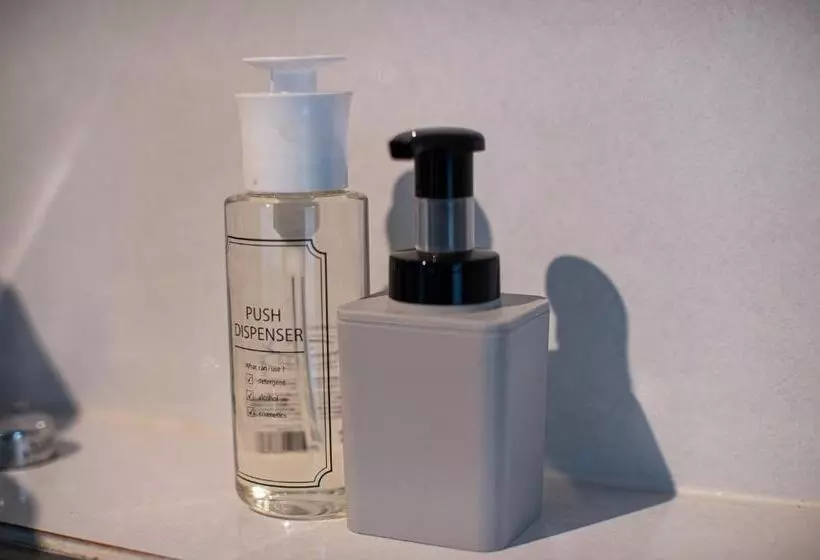 Route99 Yumoto 箱根湯本駅近山沿い川沿い 箱根湯本徒歩8分wifi 大人気ゲーム機無料 最大6名 無料駐車場