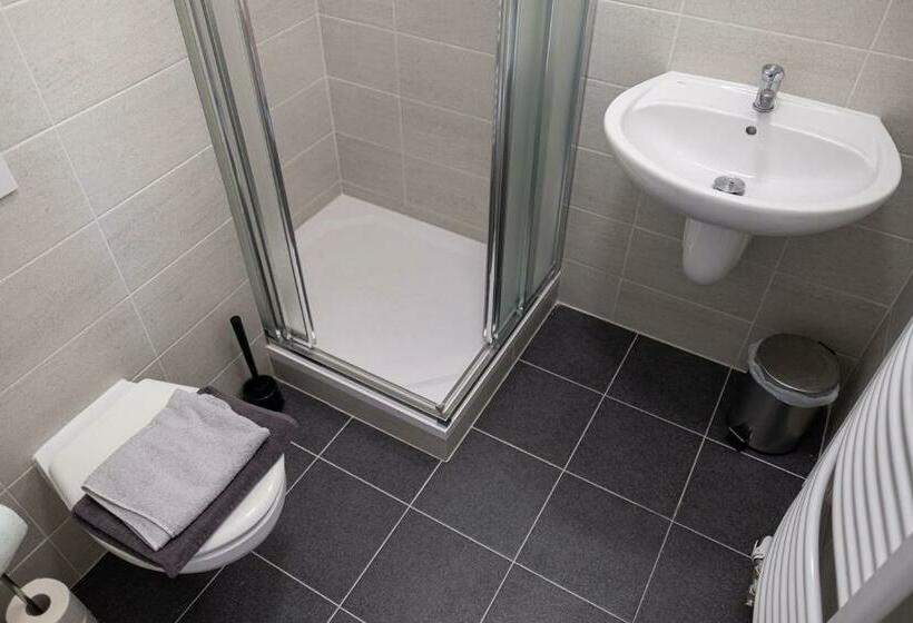 ユースホステル Ubytovna A Cykloubytovna Koupaliště Kadaň