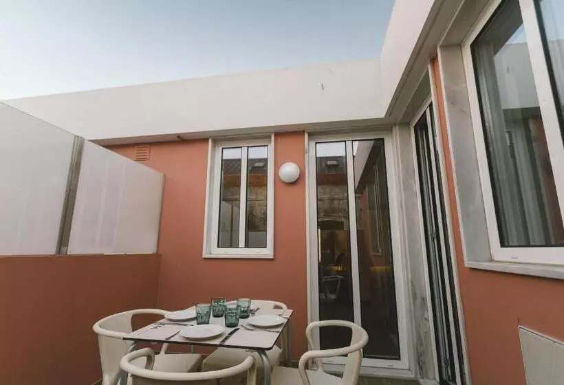 Best Houses 61   Lusiadas Ii