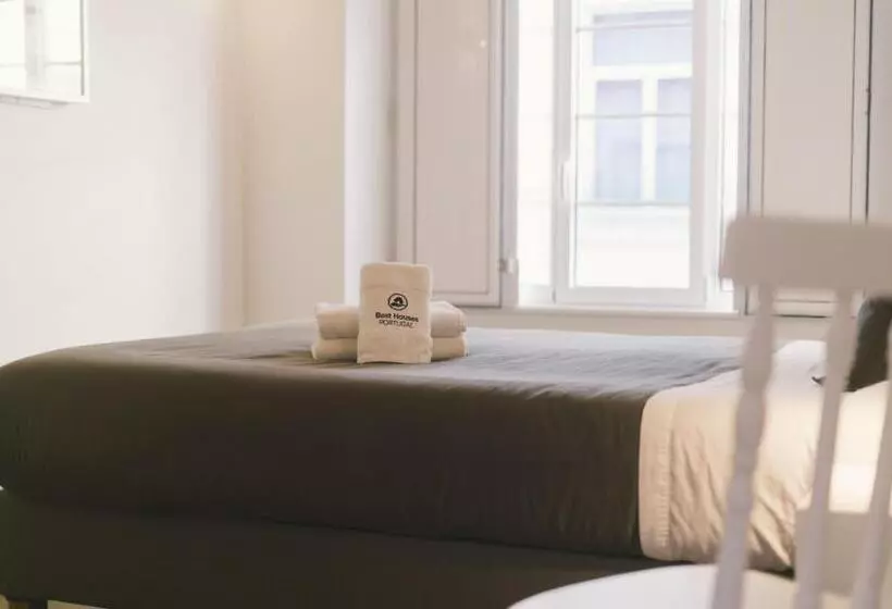 Best Houses 61   Lusiadas Ii