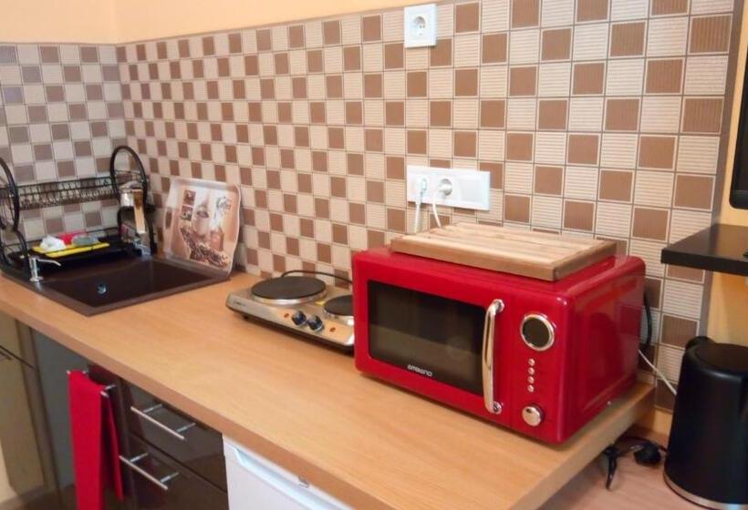 City Lights Apartman