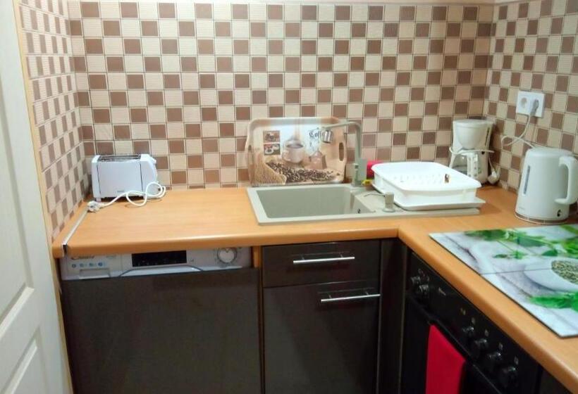 City Lights Apartman