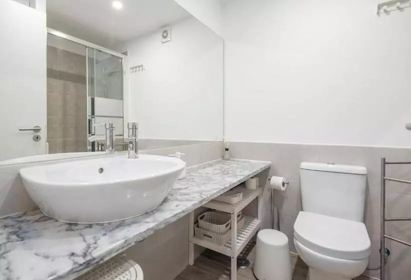 Designer Flats In Lapa By Lovelystay
