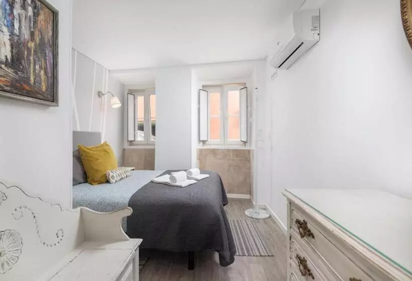 Designer Flats In Lapa By Lovelystay