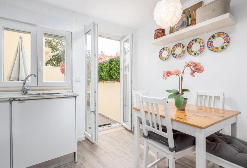 Designer Flats In Lapa By Lovelystay