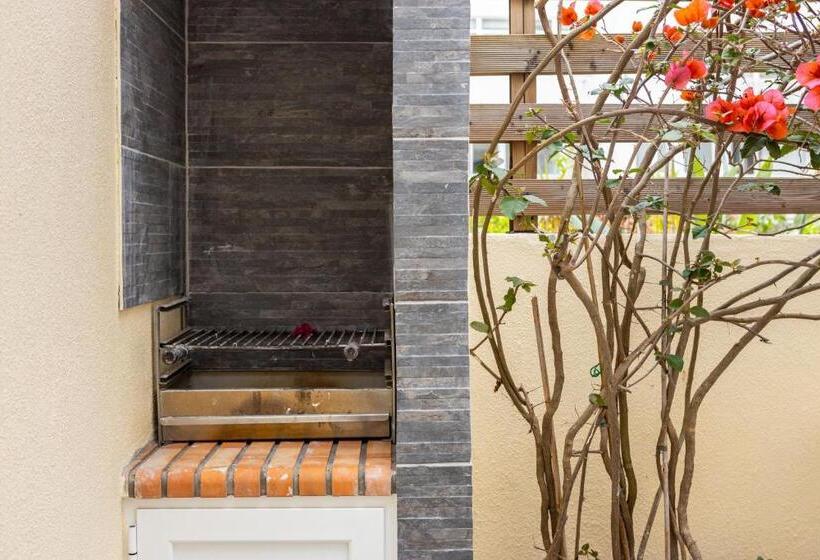 Designer Flats In Lapa By Lovelystay