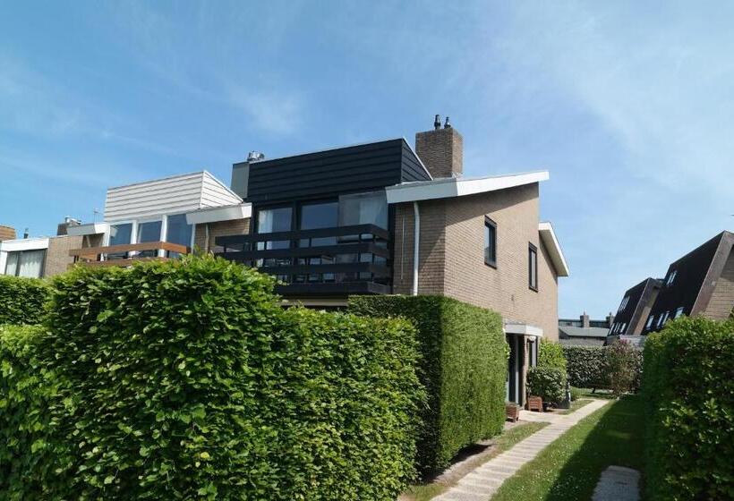 Dolfijn, Wijk De Brabander 92