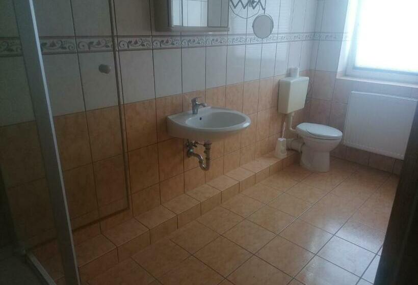 Gästehaus An Der Warnow