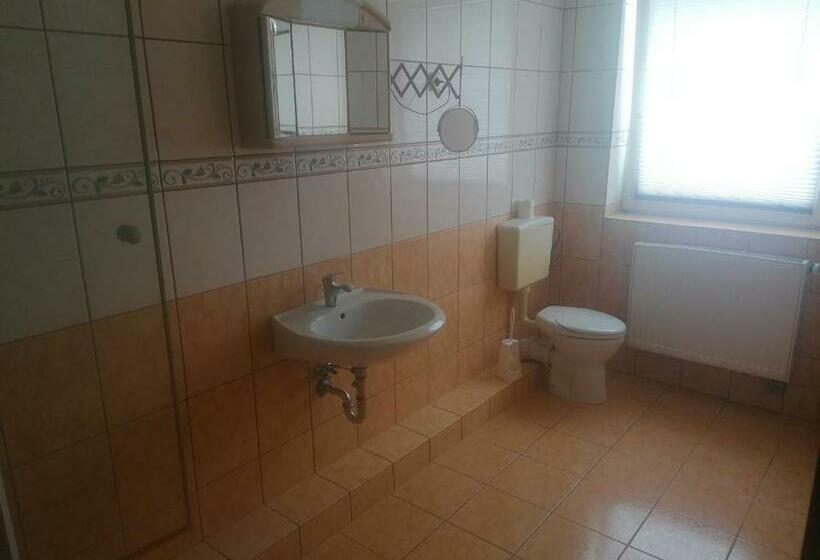 Gästehaus An Der Warnow