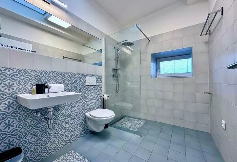 Hotelli Dobré Místo