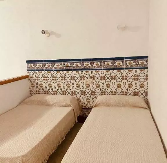 هتل Hostal La Cañada Ruidera