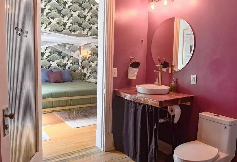 Hotelli The Oliver Inn