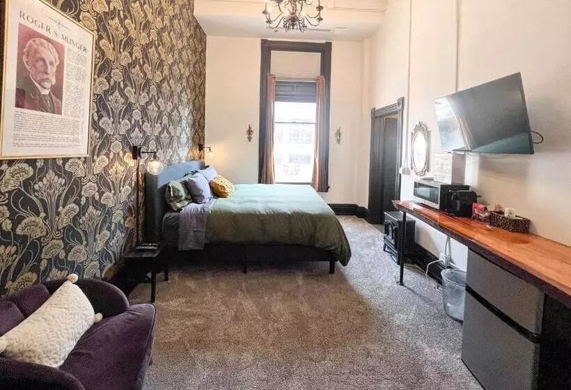 Hotelli The Oliver Inn