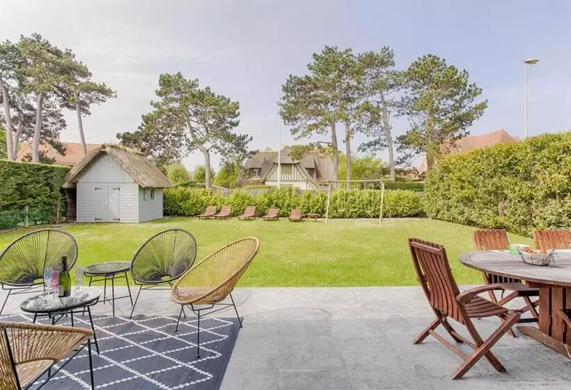 Luxueuse Chaumière 4 Chambres Avec Piscine