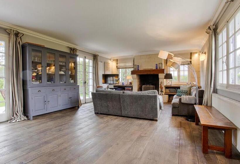 Luxueuse Chaumière 4 Chambres Avec Jardin