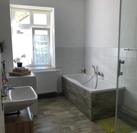 Altes Schulhaus Mutschelbach