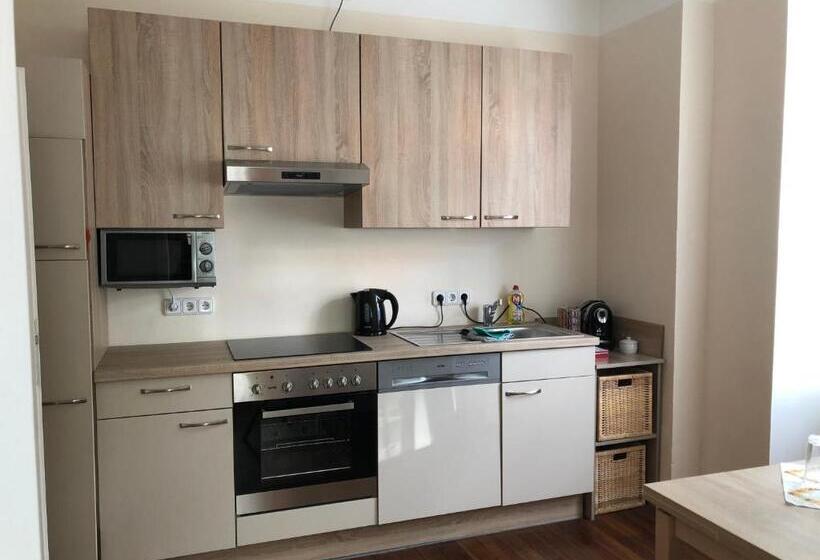 Altes Schulhaus Mutschelbach