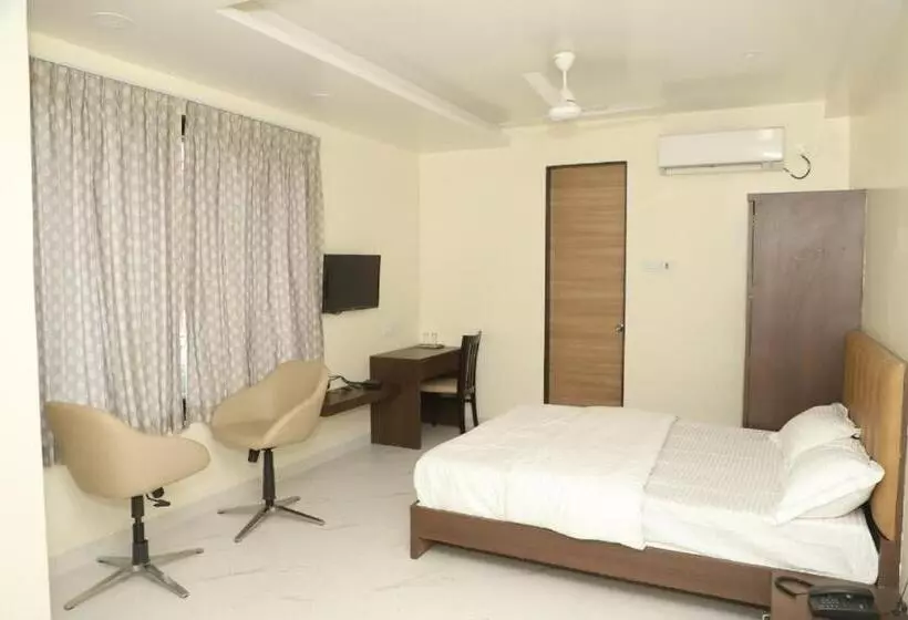 Hotelli Id Square Residency Parbhani