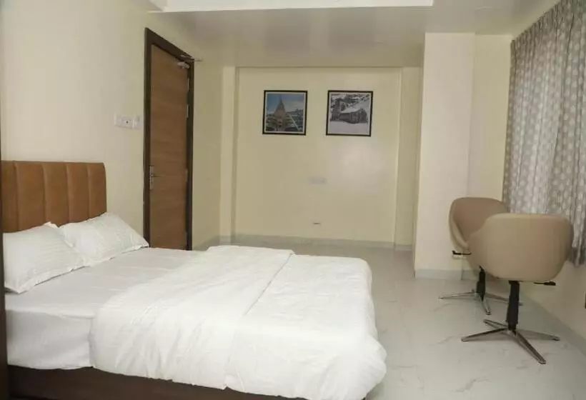 Hotelli Id Square Residency Parbhani