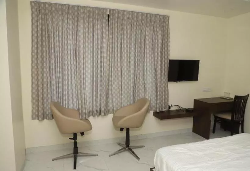 Hotelli Id Square Residency Parbhani