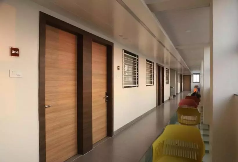 Hotelli Id Square Residency Parbhani