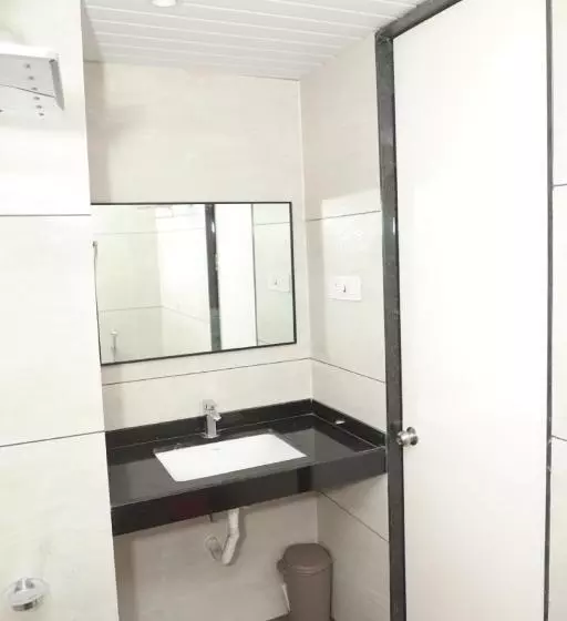 Hotelli Id Square Residency Parbhani