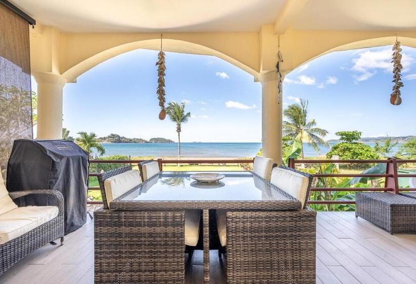 בית מלון כפרי Salty Adventures At Twin Dolphins