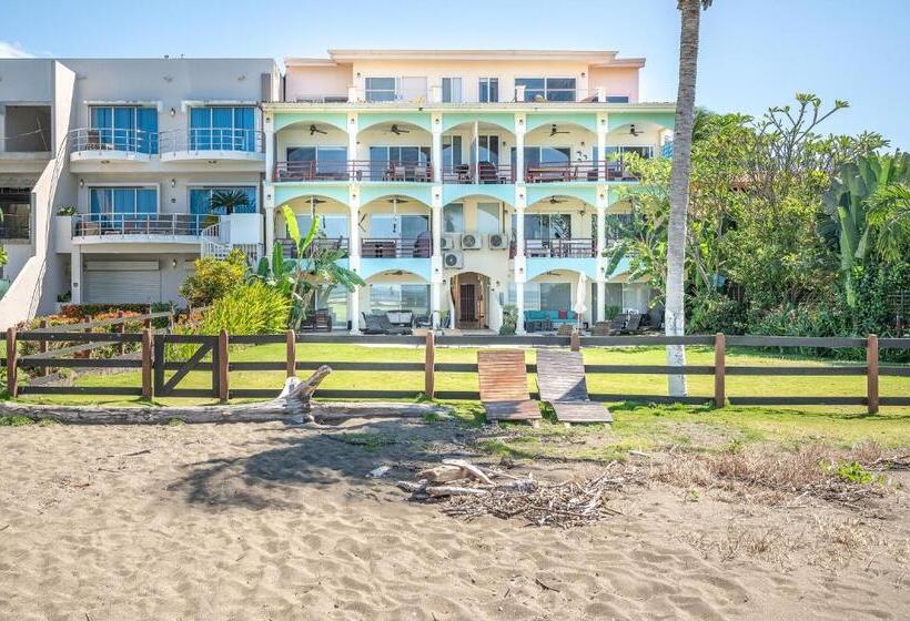 בית מלון כפרי Salty Adventures At Twin Dolphins