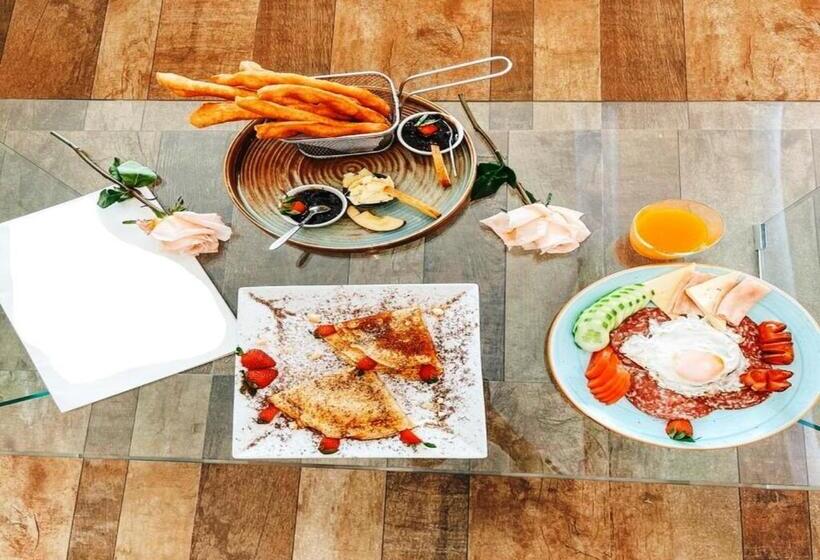 בית מלון כפרי Seashell Beach Rooms