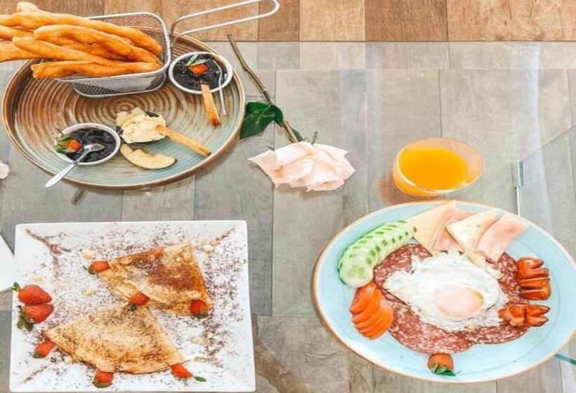 בית מלון כפרי Seashell Beach Rooms