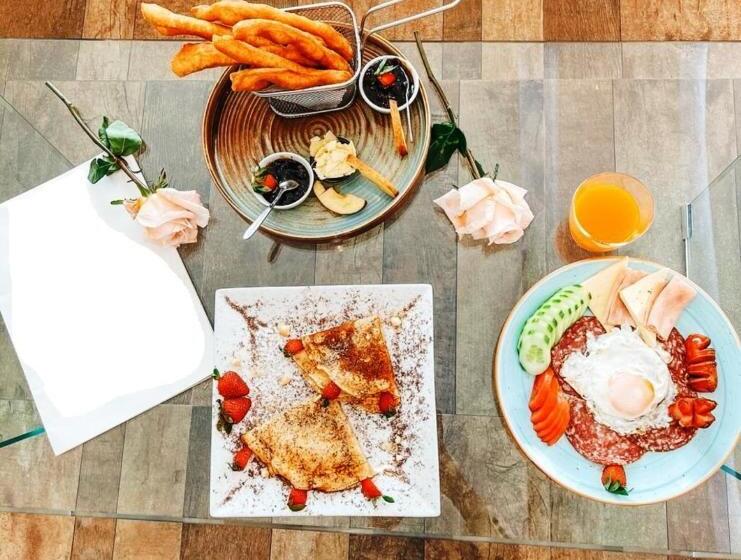 בית מלון כפרי Seashell Beach Rooms