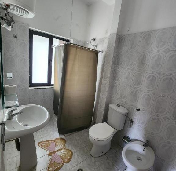 בית מלון כפרי Seashell Beach Rooms