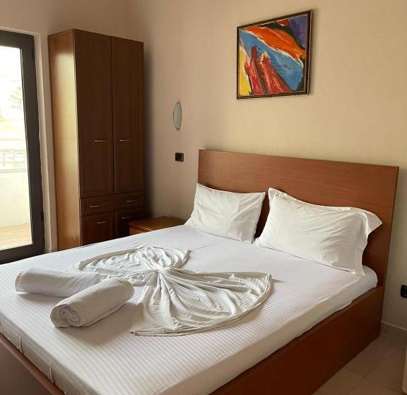 בית מלון כפרי Seashell Beach Rooms