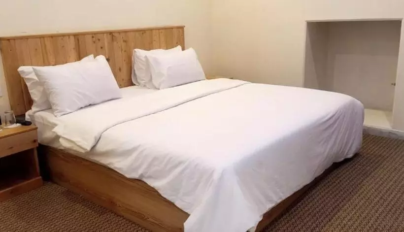 Legend Hotel Skardu