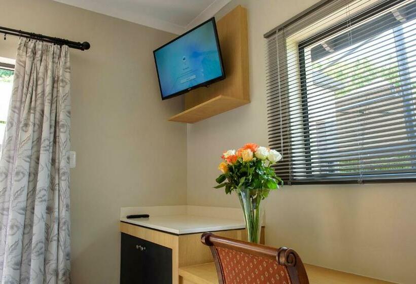 Pension Magnolia Guesthouse