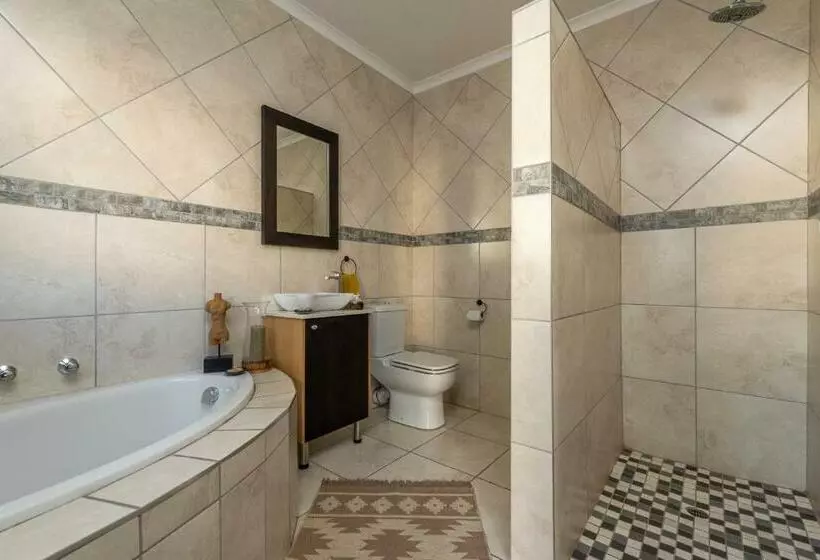 Majatalo Magnolia Guesthouse