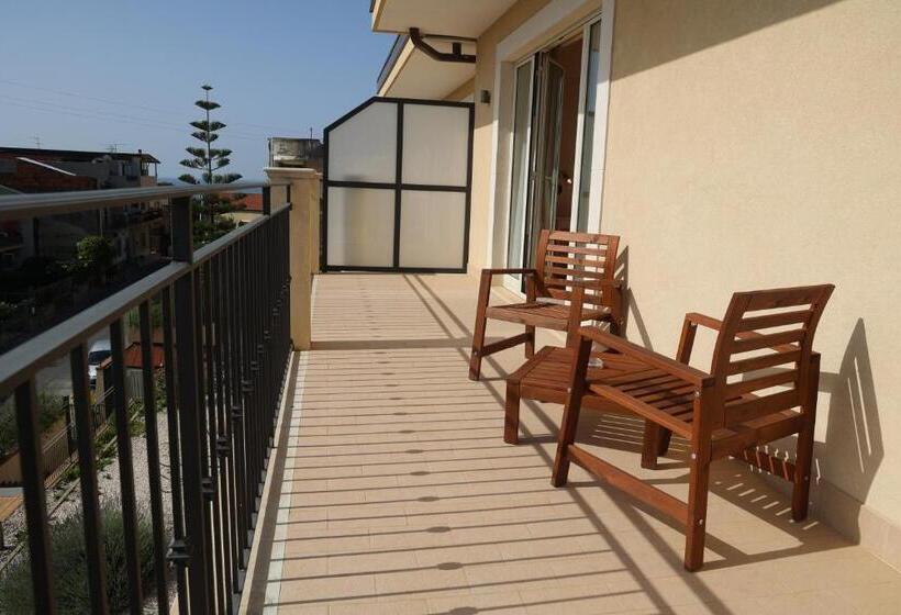 פנסיון Verdello Home