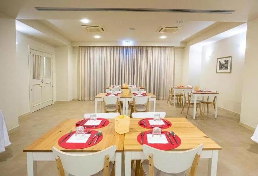 ペンション Verdello Home